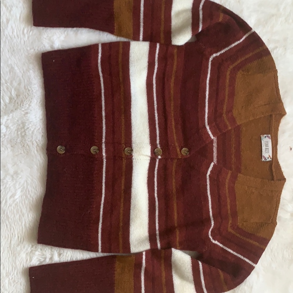 Oversized buttoned sweater